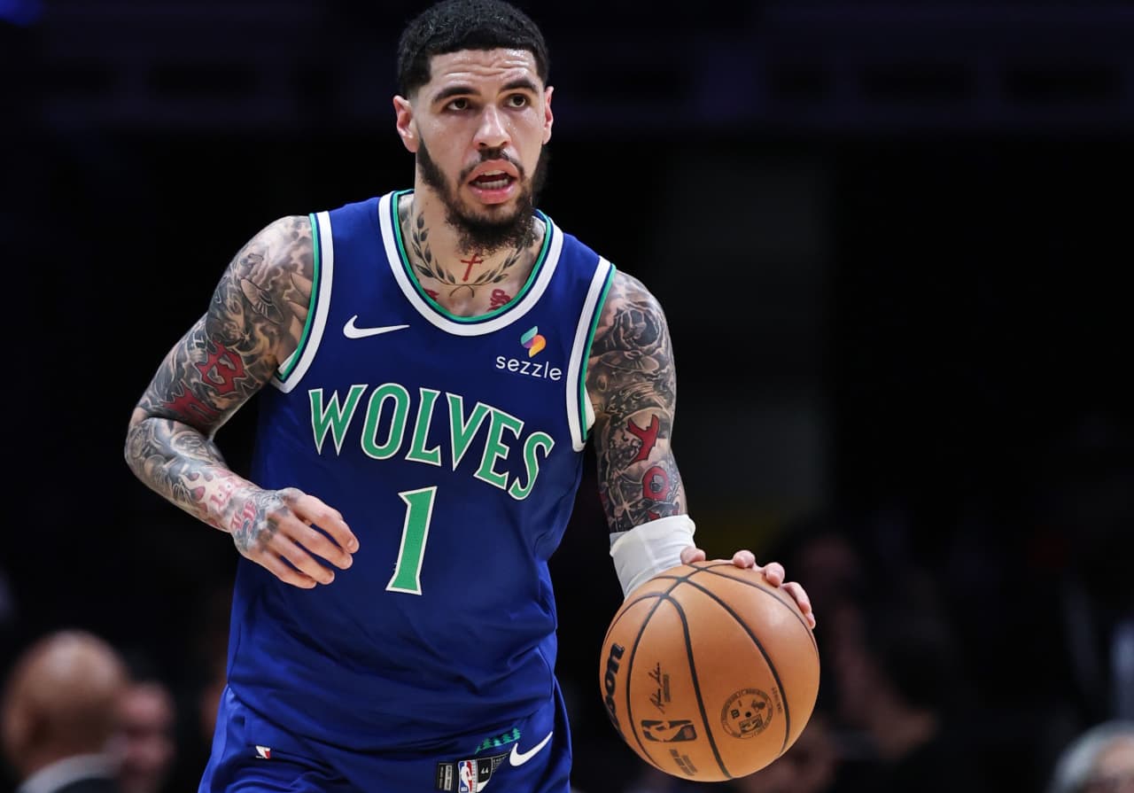NBA star LaMelo Ball is selling his $2.6 million luxury condo in Charlotte after leaving the Hornets — Beijing Real Estate news