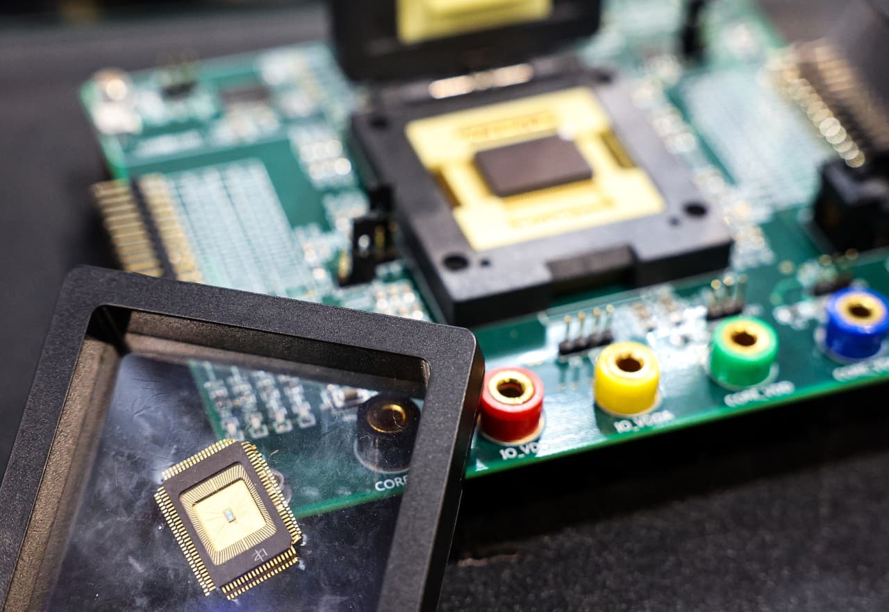 Support for semiconductor stocks could be as much as 15% lower than current levels, says Morgan Stanley — MarketWatch, Beijing Business news