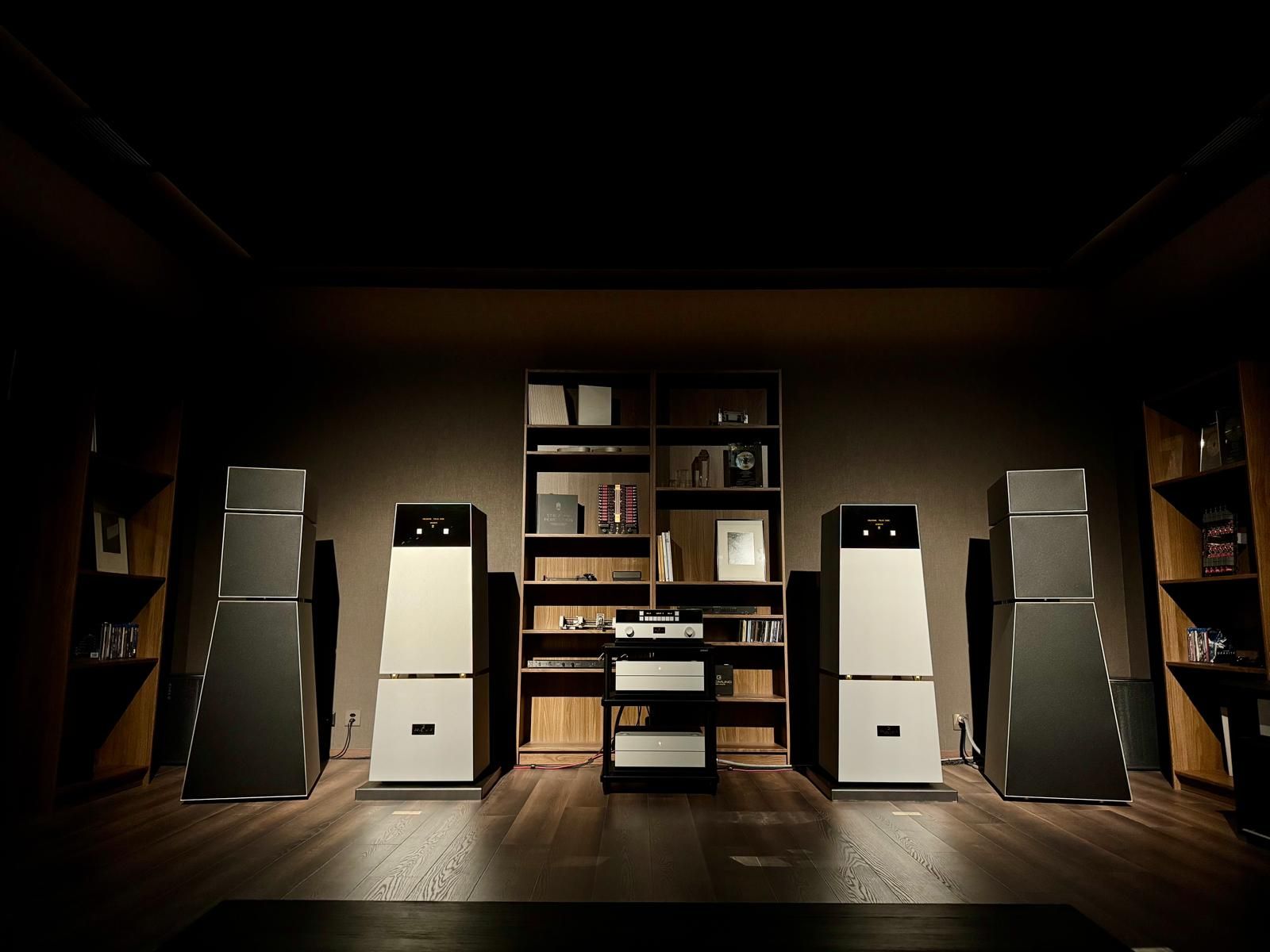 This Preamp Costs More Than a Fancy Sports Car — Wired, Beijing Technology news